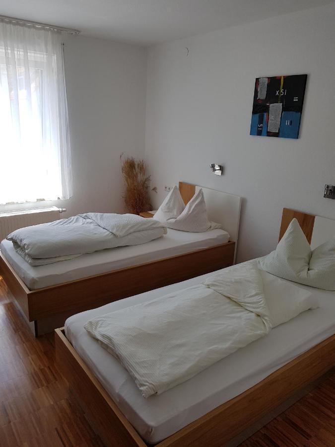 Hotel Restaurant Hirsch Schmiechen Экстерьер фото